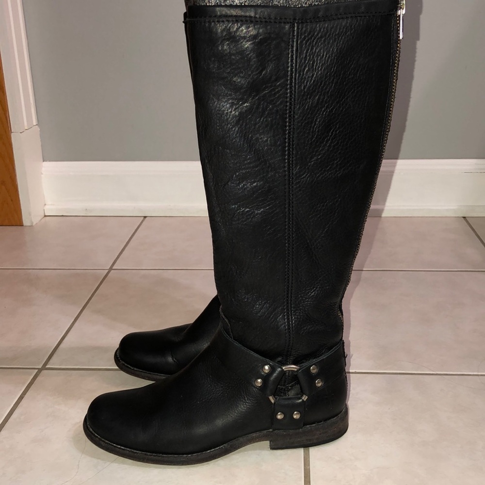 Frye Phillip Harness Sz 6